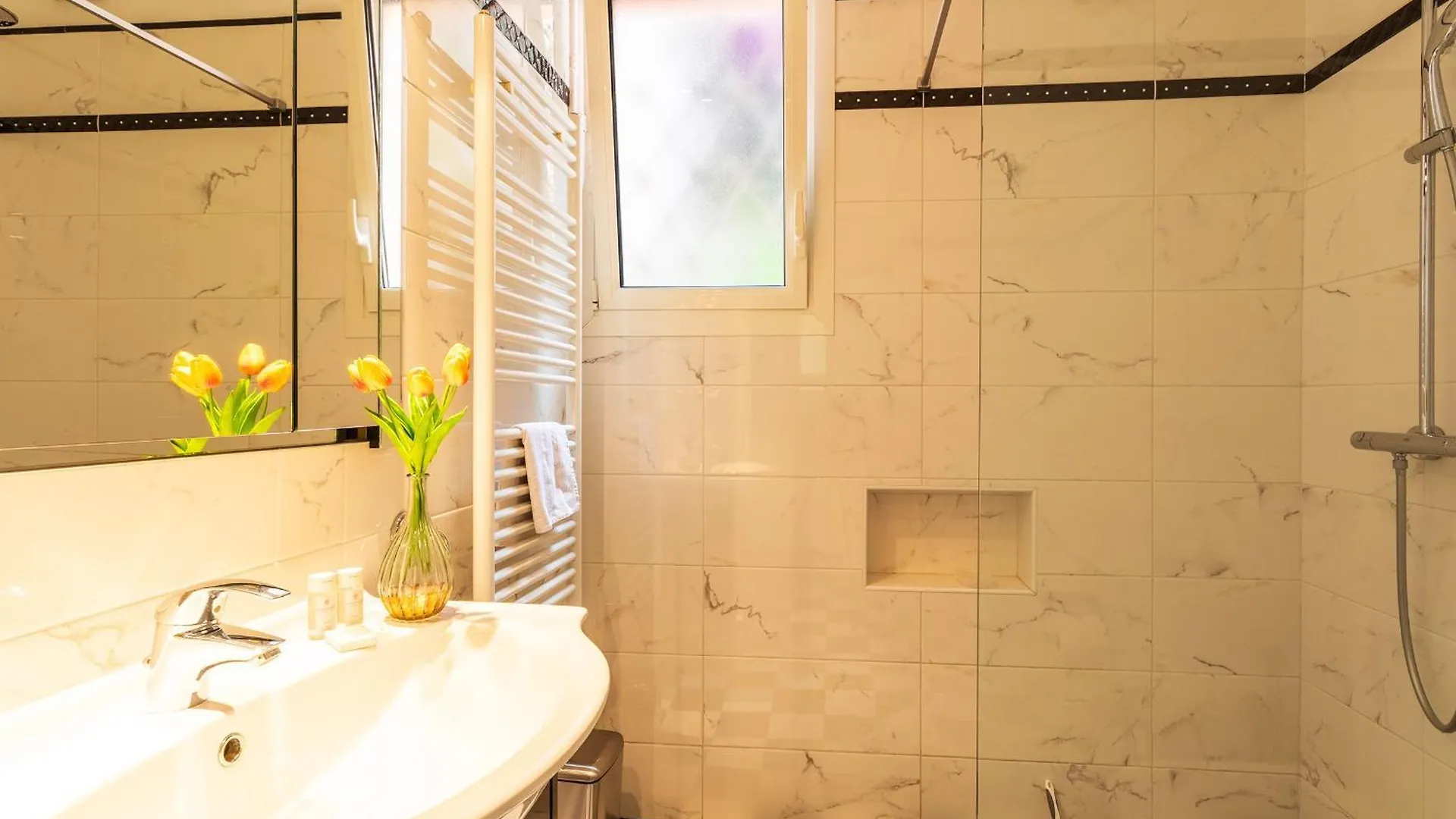 Romantic Villa Vi4412 By Riviera Holiday Homes Villefranche-sur-Mer