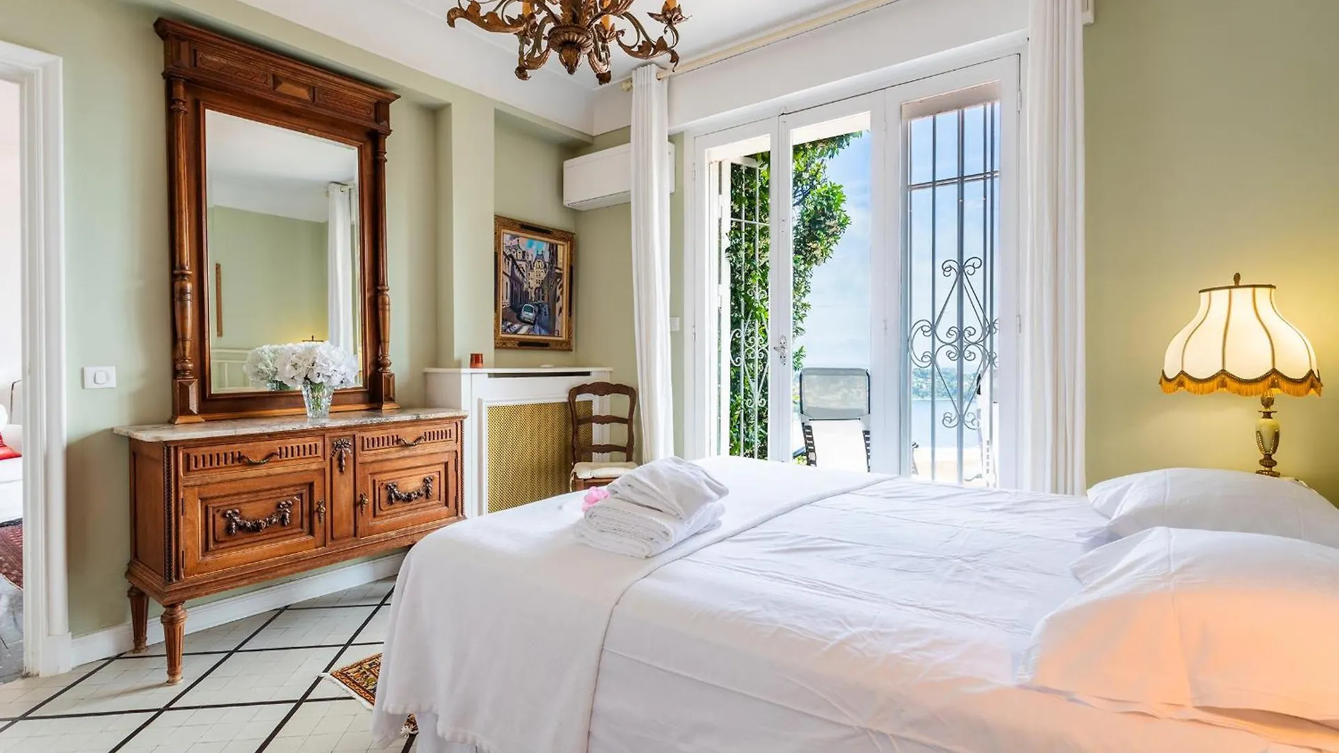 Romantic Villa Vi4412 By Riviera Holiday Homes Villefranche-sur-Mer