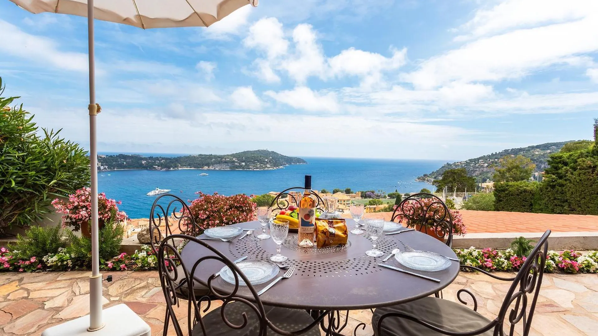 Romantic Villa Vi4412 By Riviera Holiday Homes Villefranche-sur-Mer