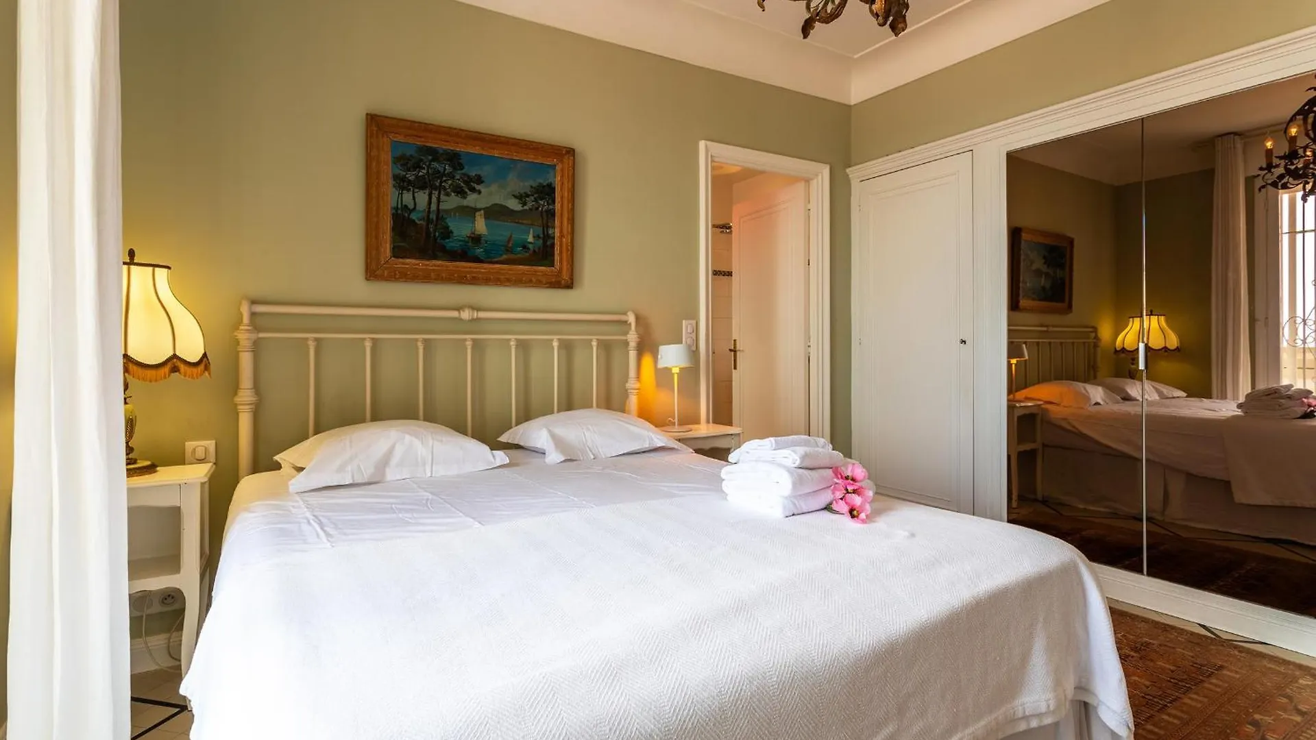 Romantic Villa Vi4412 By Riviera Holiday Homes Villefranche-sur-Mer France